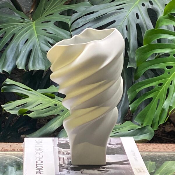 Vaso Squall Branco Fosco - Rosenthal