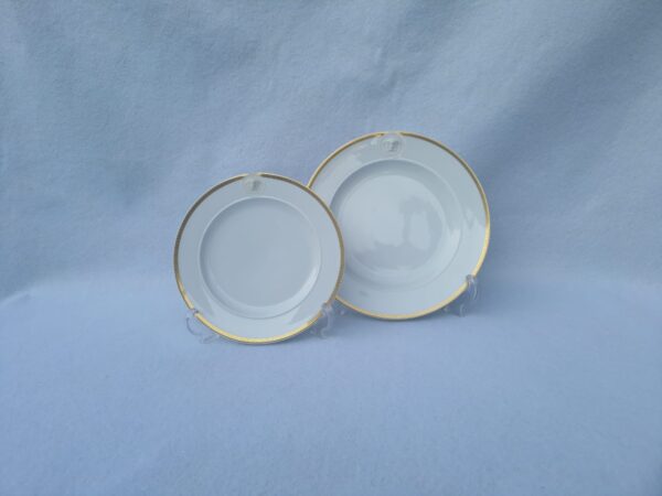 Conjunto de Pratos Médaillon Méandre d'Or - Versace