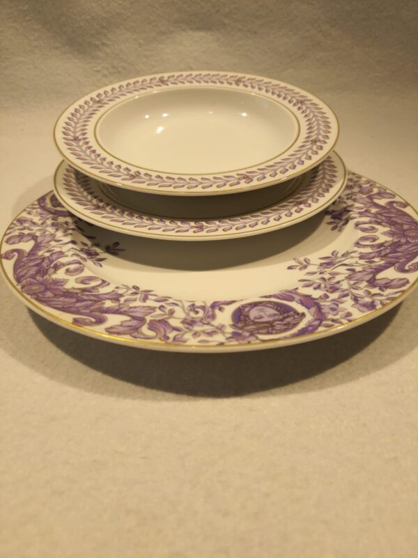 Le Grand Divertissement - Versace - Image 13