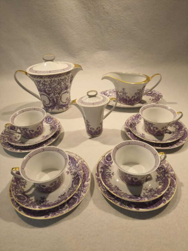 Le Grand Divertissement - Versace - Image 4