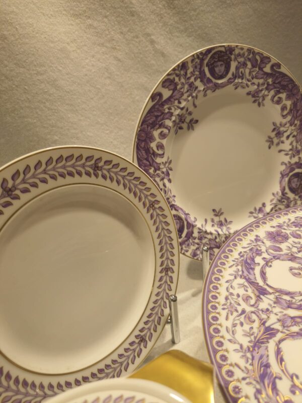 Le Grand Divertissement - Versace - Image 7